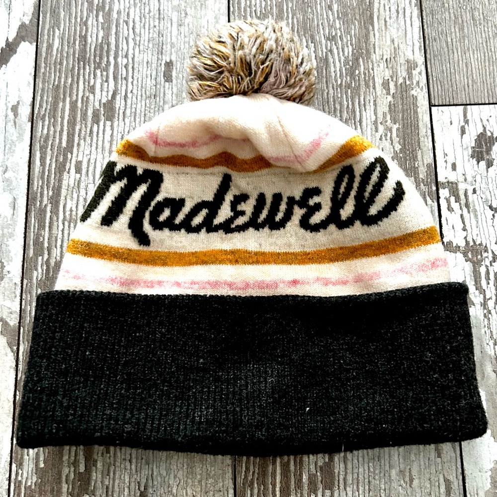Madewell Retro Pom Pom Beanie (warm, double-layered)